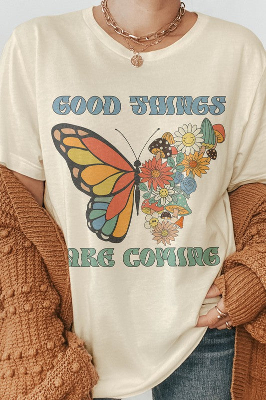 Good Things Are Coming, Daisy Smiley Graphic Tee